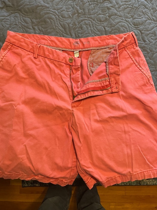 Izod Other - Izod Coral Pink Men’s Flat Front Shorts